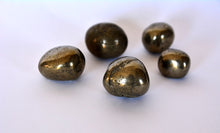 Load image into Gallery viewer, Individual Tumbled Stones
